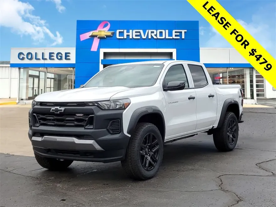 2025 Chevrolet Colorado Trail Boss photo 1