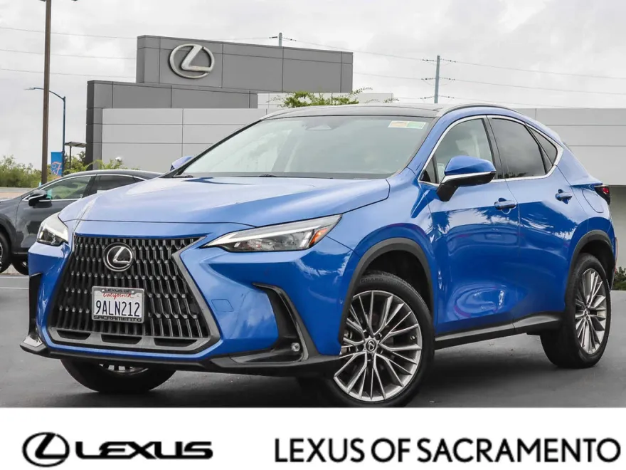 2022 Lexus NX 350h Luxury photo 1