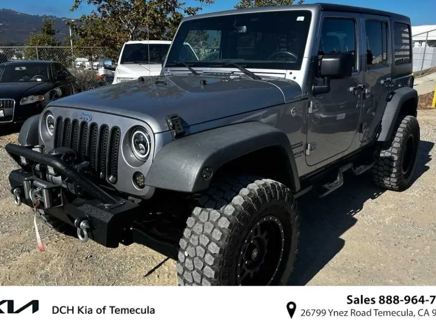 2016 Jeep Wrangler Unlimited Sport photo 1
