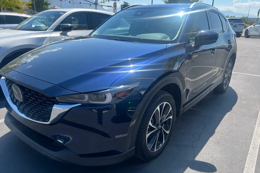 2022 Mazda CX-5 2.5 S Premium photo 1