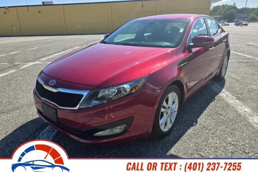 2012 Kia Optima EX photo 1