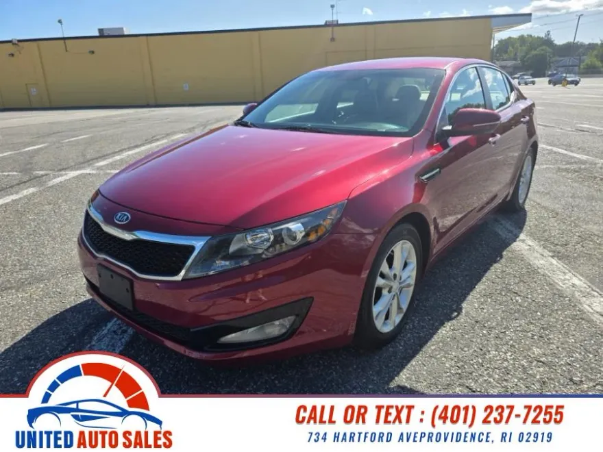 2012 Kia Optima EX photo 1