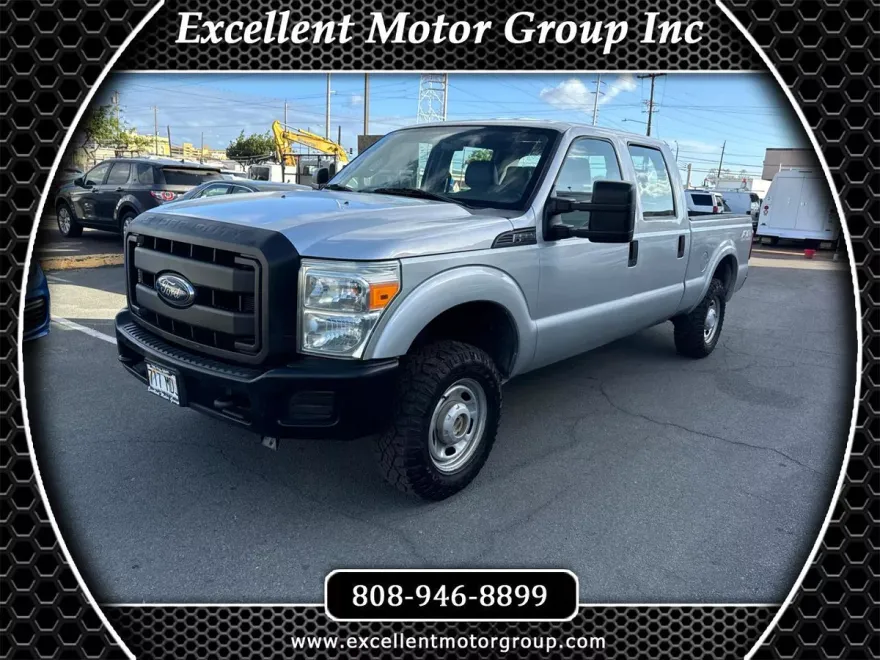 2013 Ford F-250 Platinum photo 1