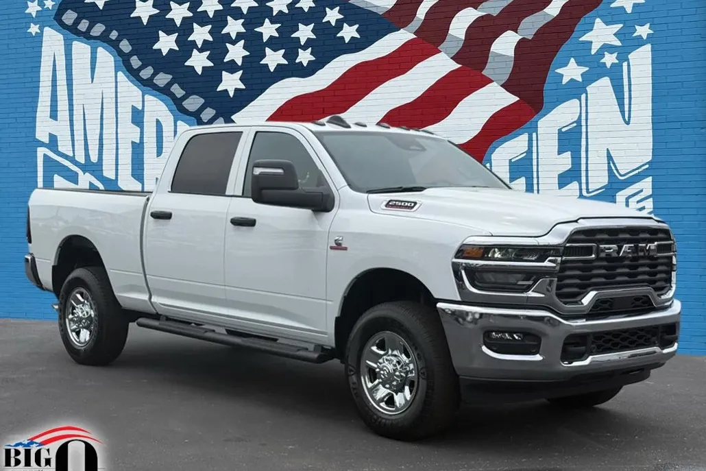 2025 Ram 2500 Tradesman photo 1