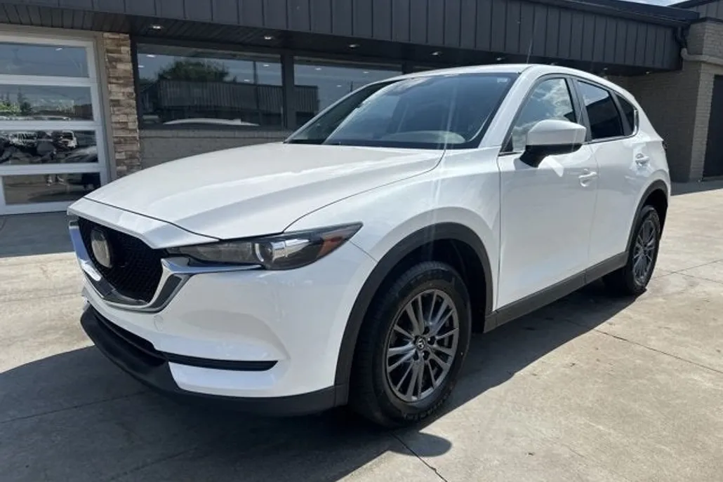 2019 Mazda CX-5 Touring photo 1