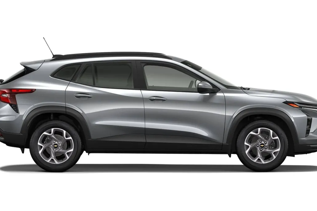 2026 Chevrolet Trax LT photo 1