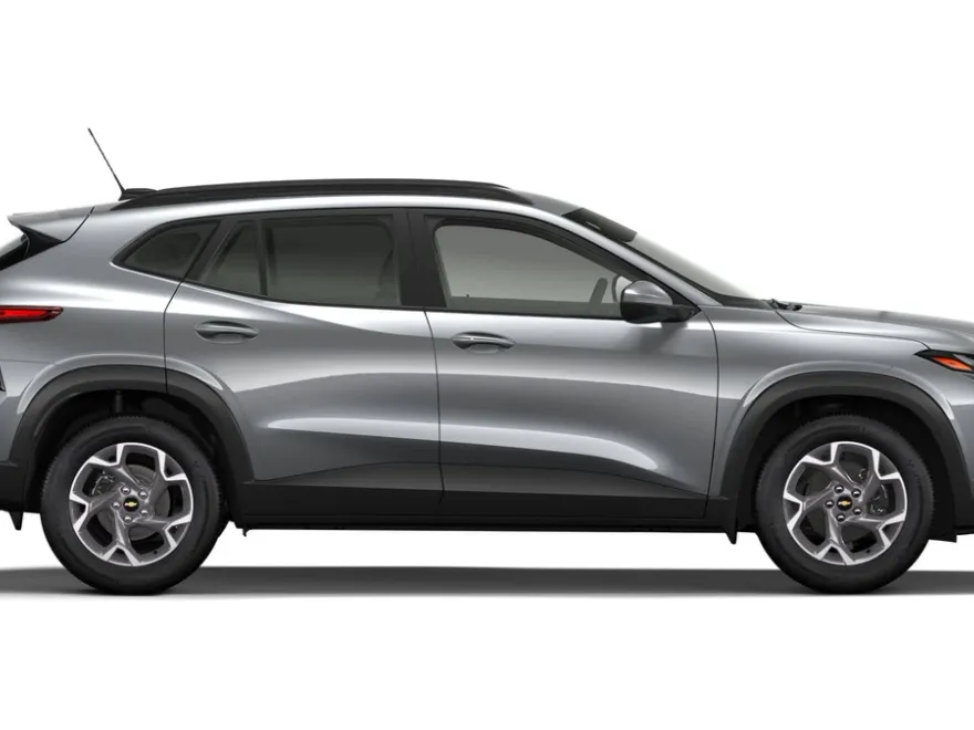 2026 Chevrolet Trax LT photo 1