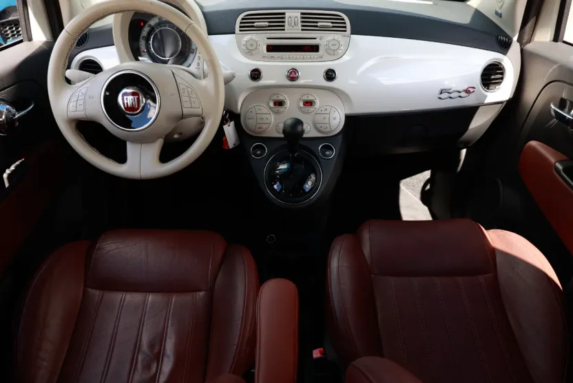 2012 Fiat 500 Lounge photo 1