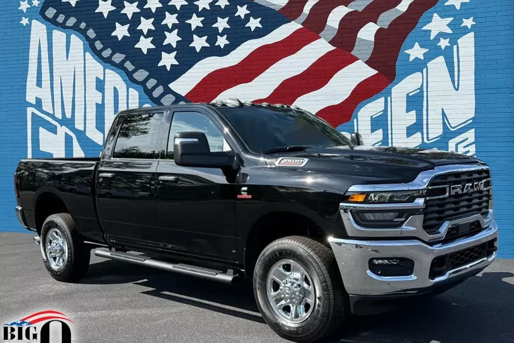 2025 Ram 2500 Tradesman photo 1