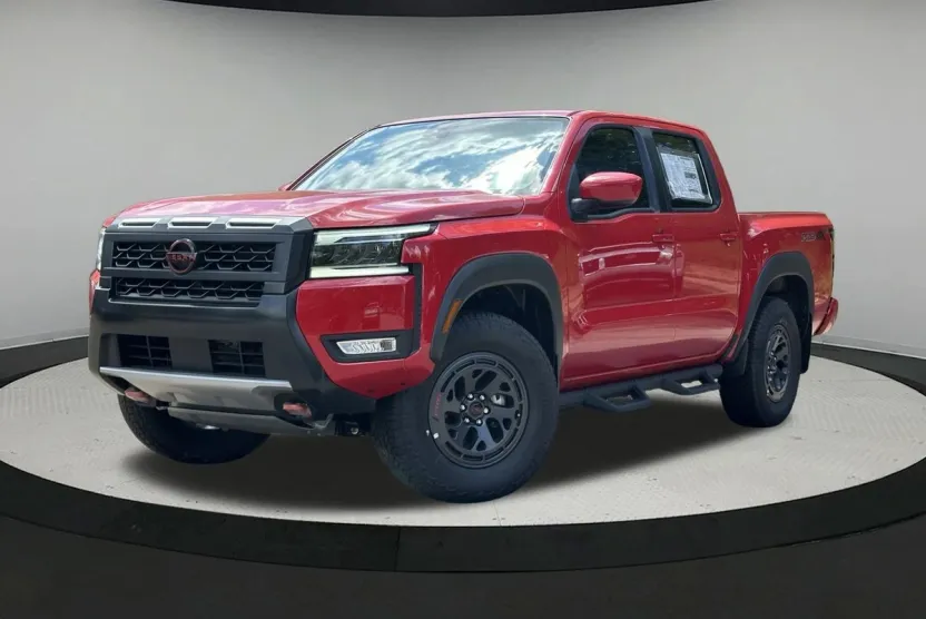 2025 Nissan Frontier PRO-4X photo 1