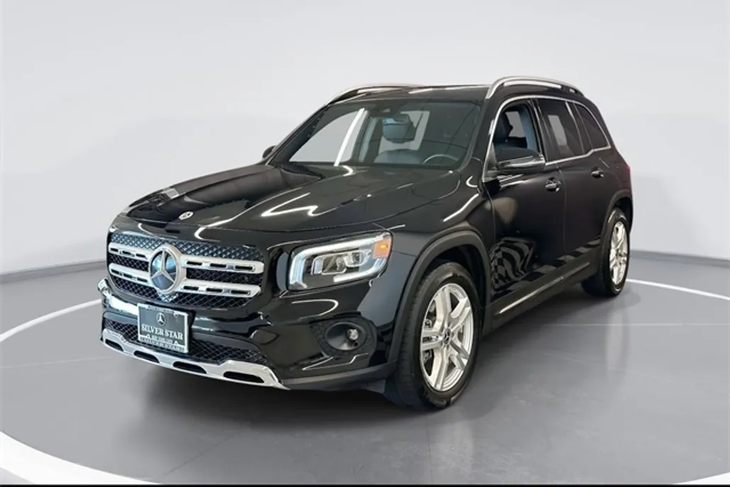 2022 Mercedes Benz GLB 250 4MATIC photo 1