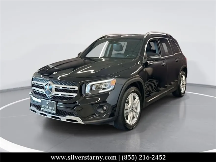 2022 Mercedes Benz GLB 250 4MATIC photo 1