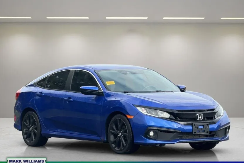 2019 Honda Civic Sport photo 1