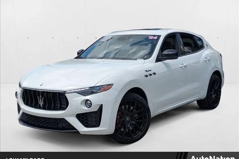 2024 Maserati Levante Modena photo 1