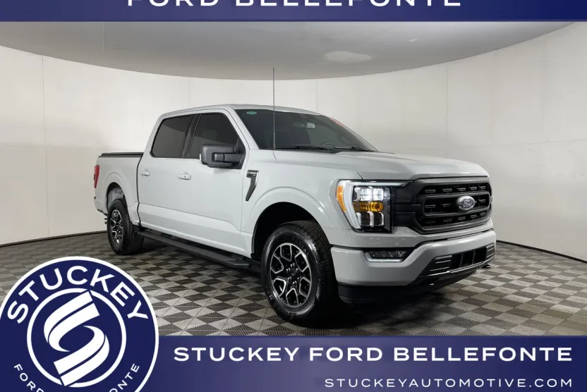 2023 Ford F-150 XLT photo 1