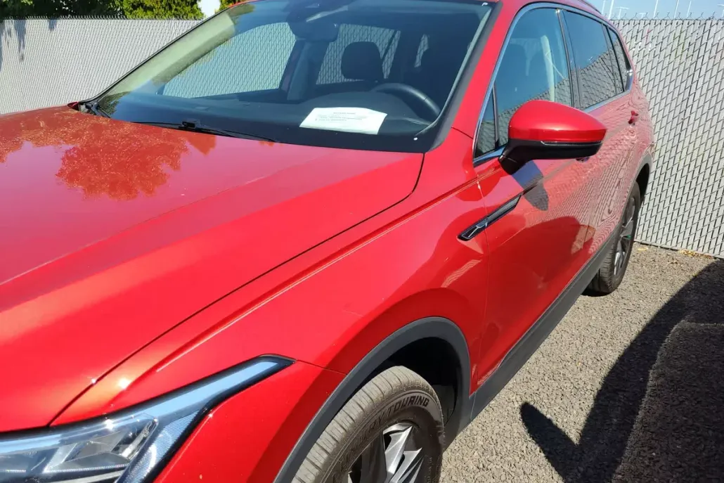 2022 Volkswagen Tiguan SE photo 1