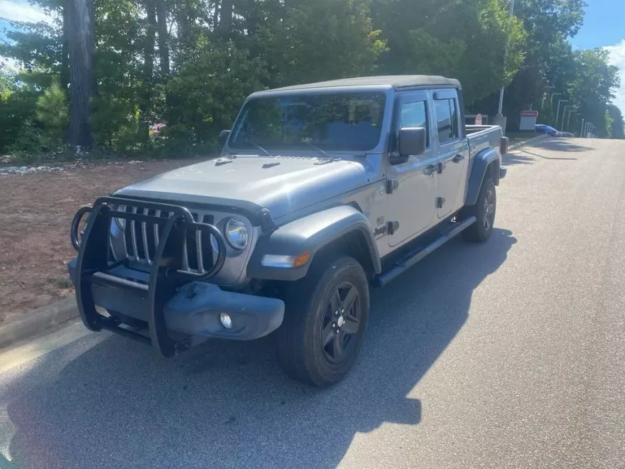 2020 Jeep Gladiator Sport photo 1