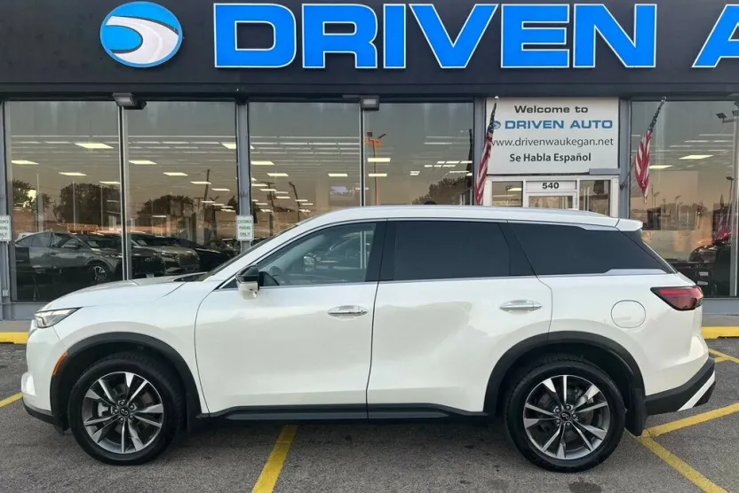 2023 Infiniti QX60 Luxe AWD photo 1