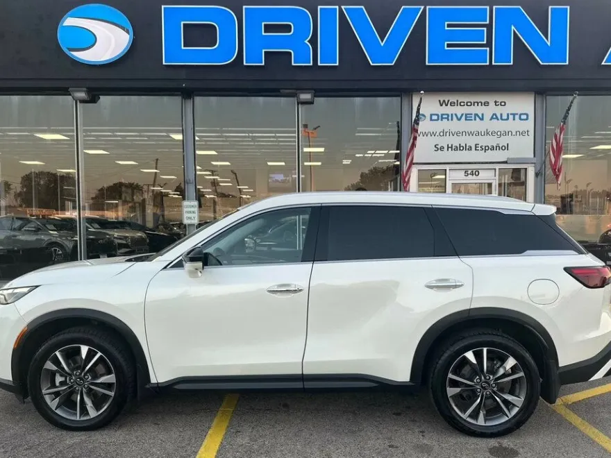 2023 Infiniti QX60 Luxe AWD photo 1