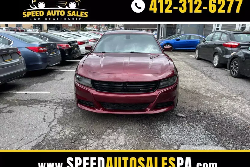 2020 Dodge Charger SXT photo 1