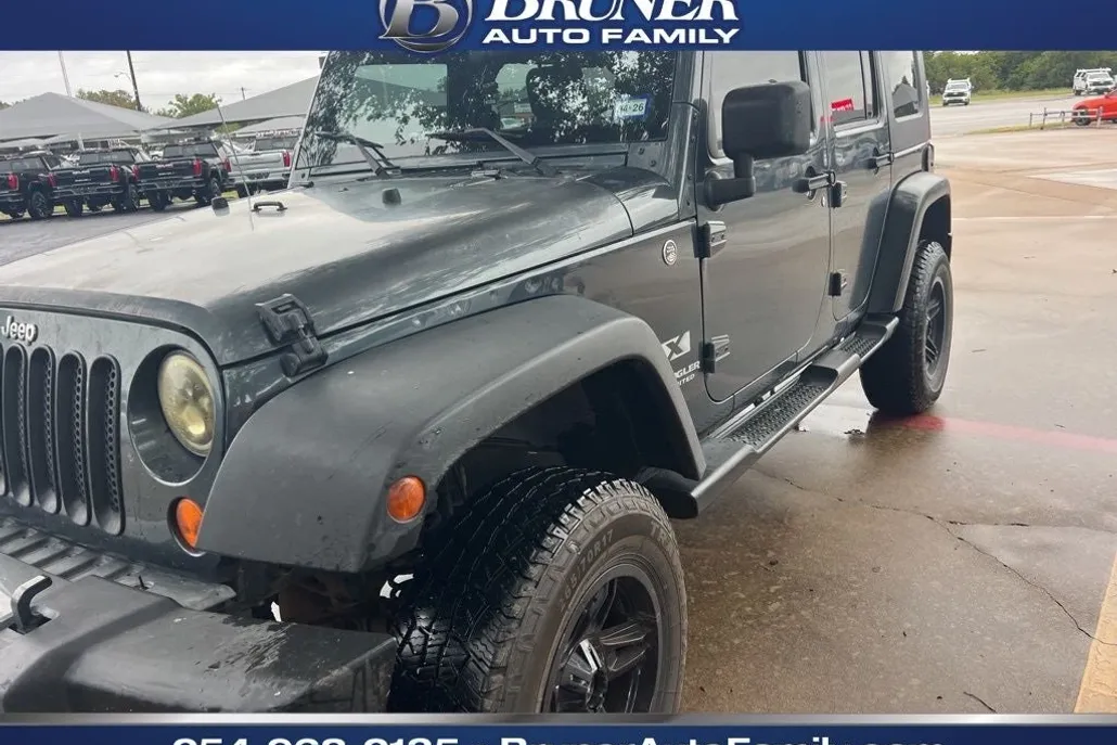 2007 Jeep Wrangler Unlimited X photo 1