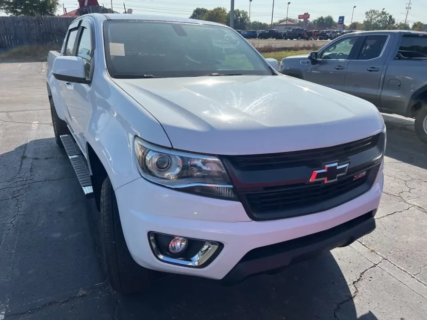 2017 Chevrolet Colorado Z71 photo 1