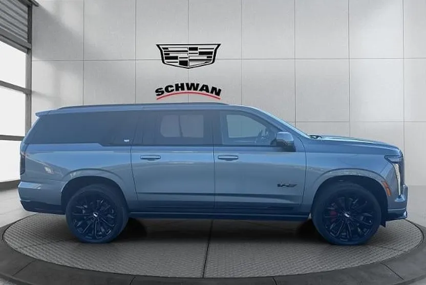 2026 Cadillac Escalade ESV V-Series photo 1