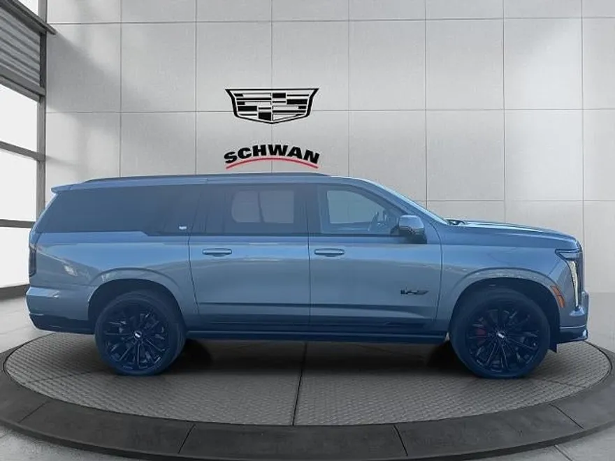 2026 Cadillac Escalade ESV V-Series photo 1