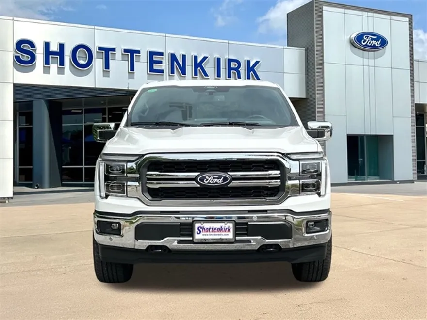 2025 Ford F-150 Lariat photo 1
