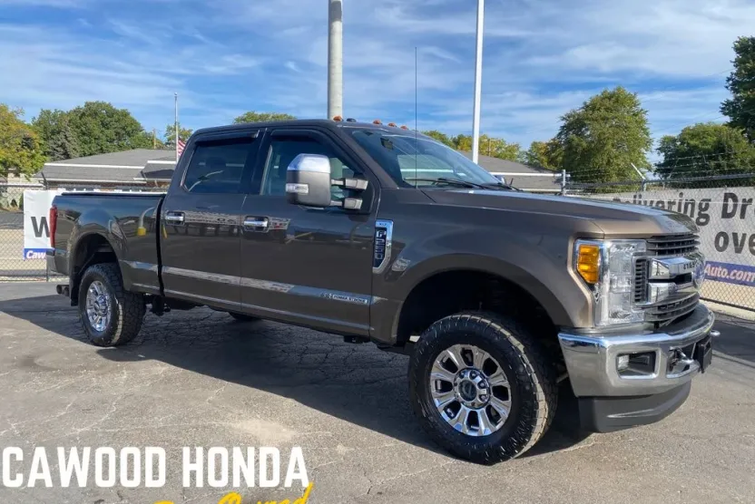 2017 Ford F-250 XLT photo 1