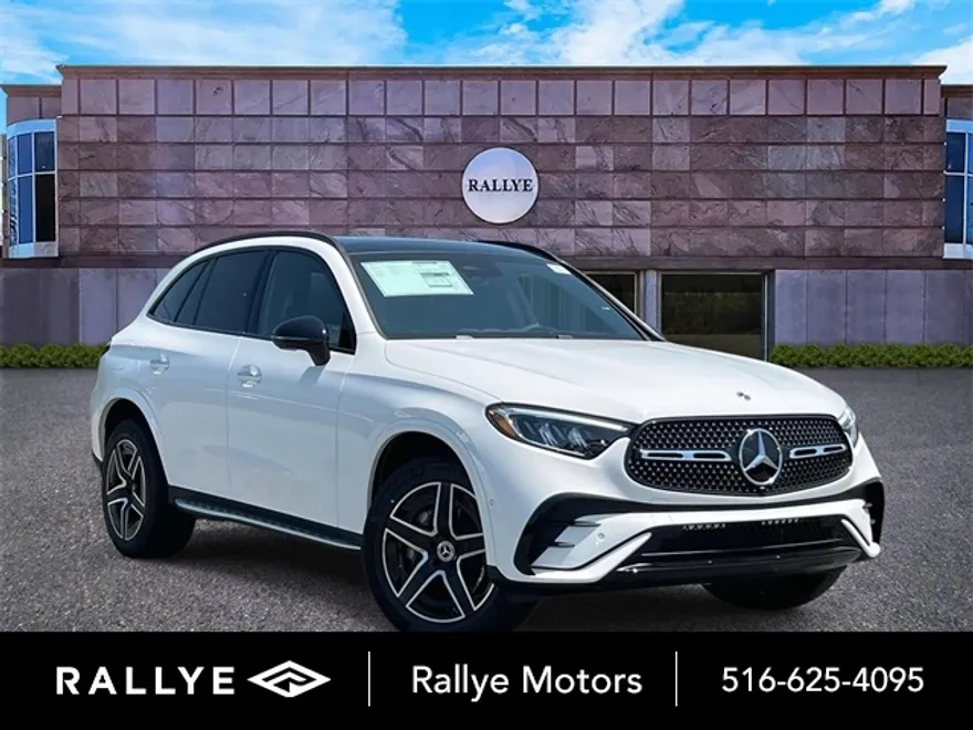 2025 Mercedes Benz GLC 300 4MATIC photo 1