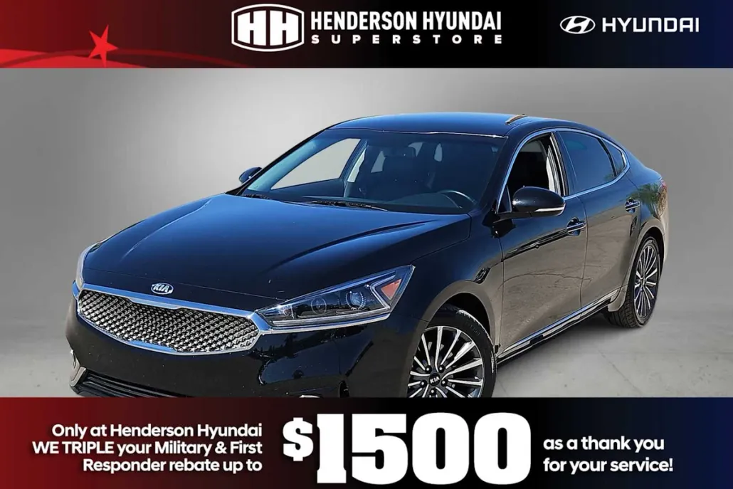 2019 Kia Cadenza Premium photo 1