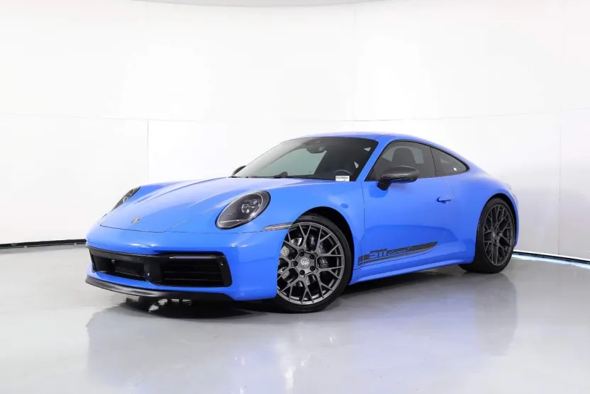 2024 Porsche 911 T photo 1