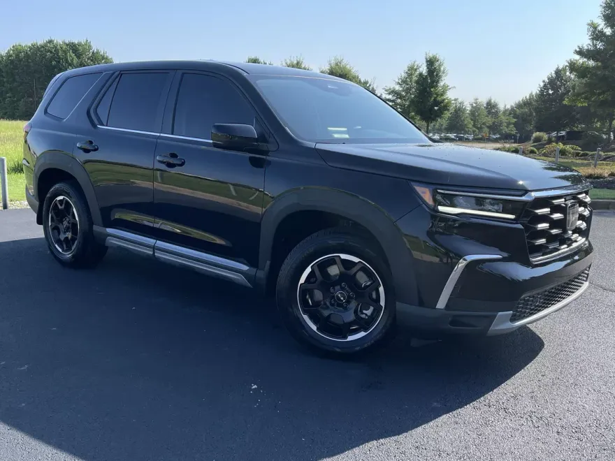 2025 Honda Pilot EX-L photo 1