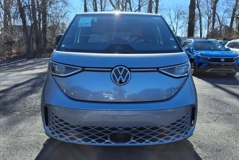 2025 Volkswagen ID. Buzz Pro S photo 1