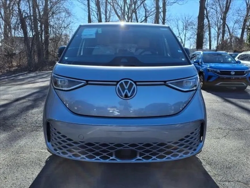 2025 Volkswagen ID. Buzz Pro S photo 1