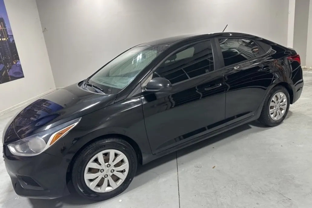 2018 Hyundai Accent SE photo 1