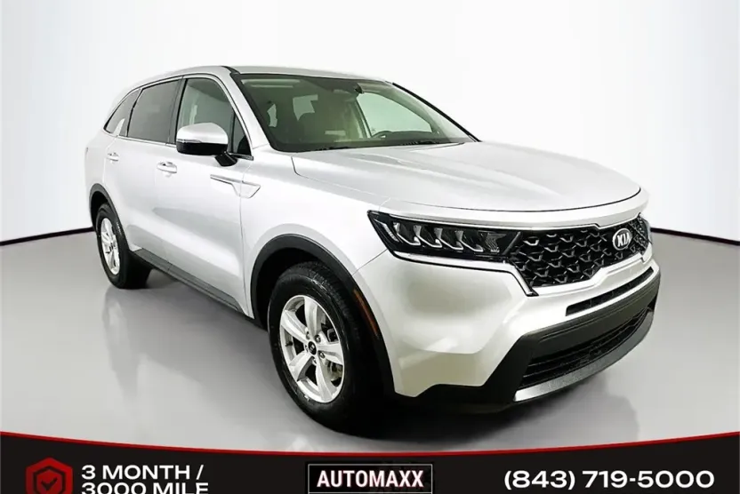 2021 Kia Sorento LX photo 1
