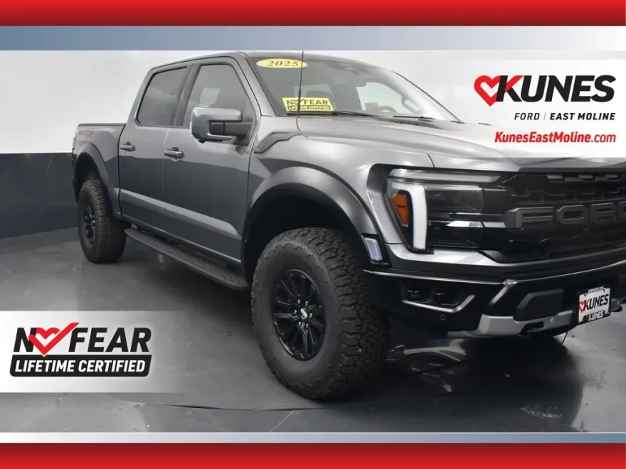 2025 Ford F-150 Raptor photo 1
