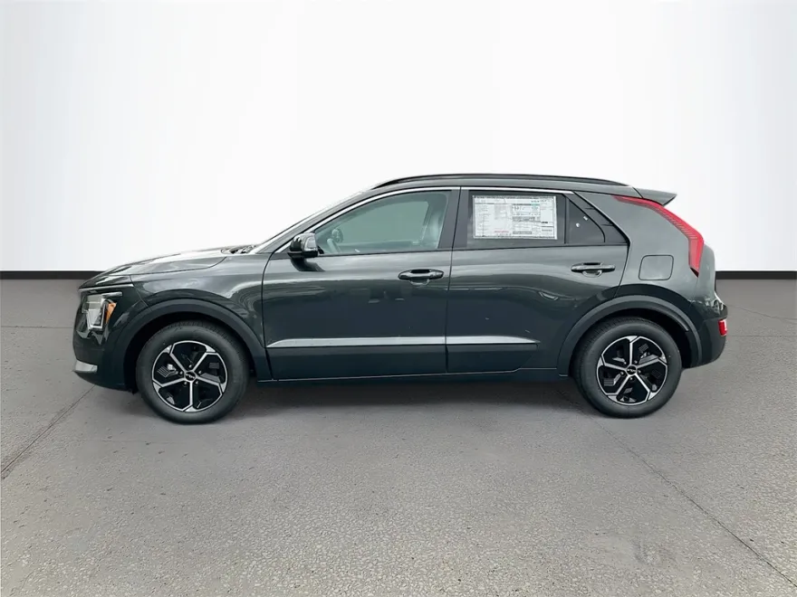 2025 Kia Niro EX photo 1