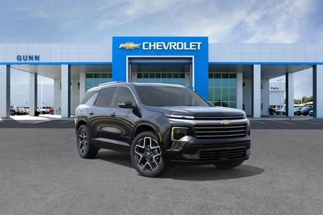 2026 Chevrolet Traverse High Country photo 1