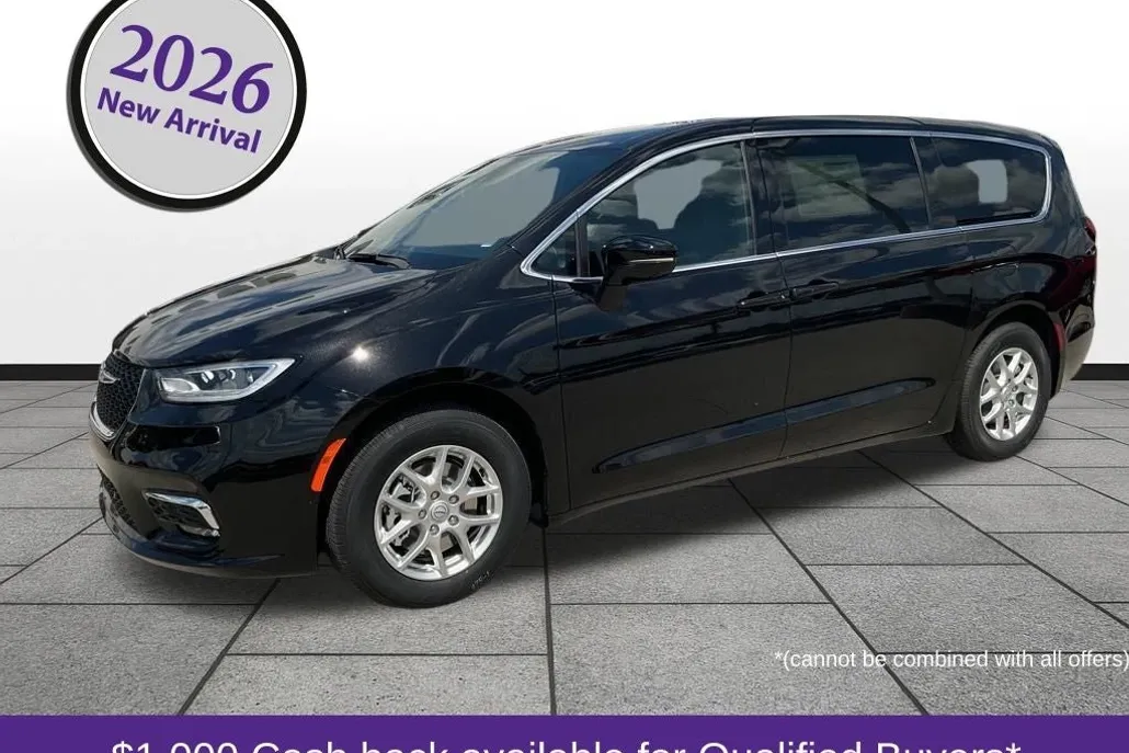 2026 Chrysler Pacifica photo 1