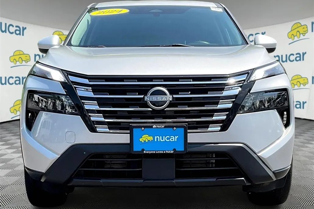2024 Nissan Rogue SV photo 1