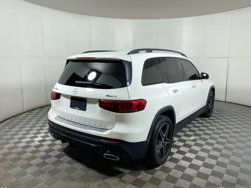 2021 Mercedes Benz GLB 250 4MATIC photo 1