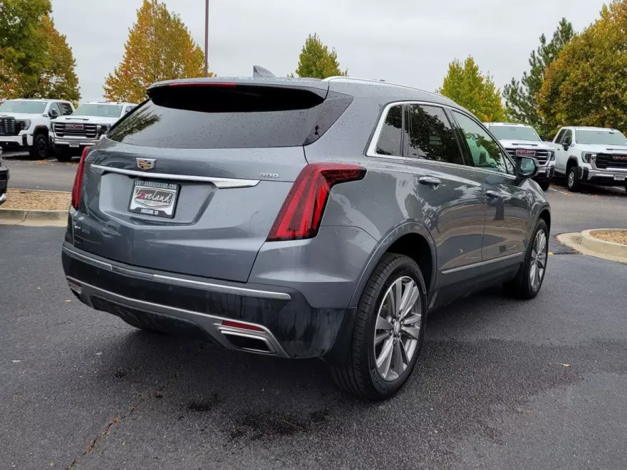 2022 Cadillac XT5 Premium Luxury photo 1