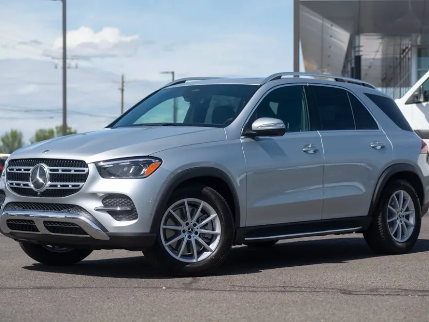 2025 Mercedes Benz GLE 450 4MATIC photo 1