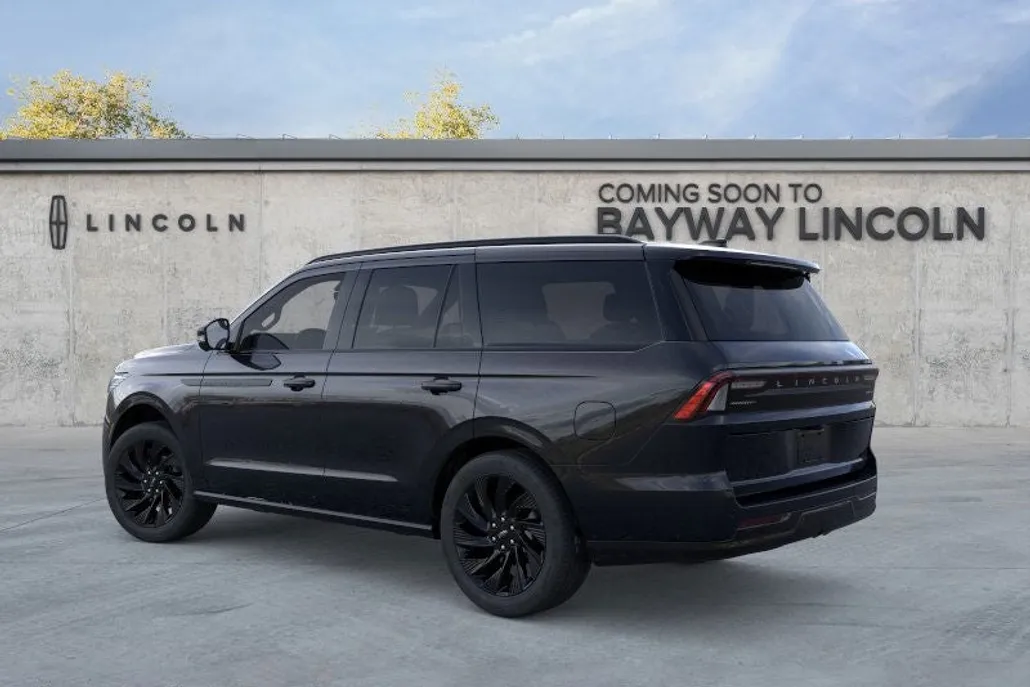 2025 Lincoln Navigator Reserve photo 1