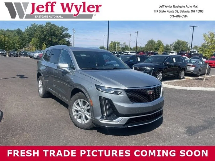 2023 Cadillac XT6 Luxury photo 1