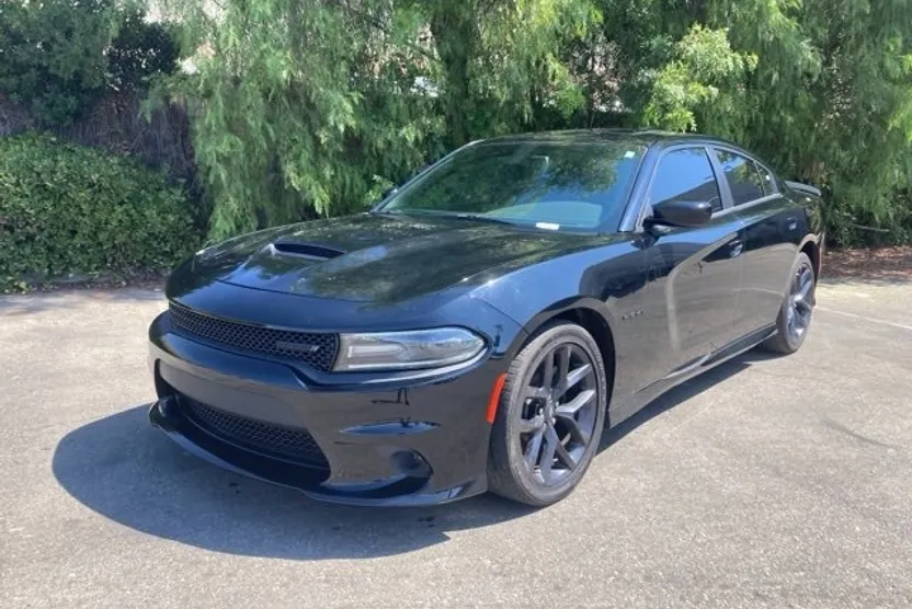 2020 Dodge Charger R/T photo 1