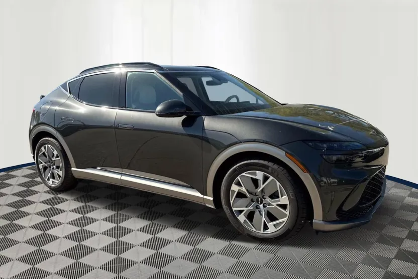 2024 Genesis GV60 RWD photo 1
